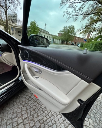 Mercedes-Benz Klasa E cena 120000 przebieg: 166000, rok produkcji 2016 z Wrocław małe 407
